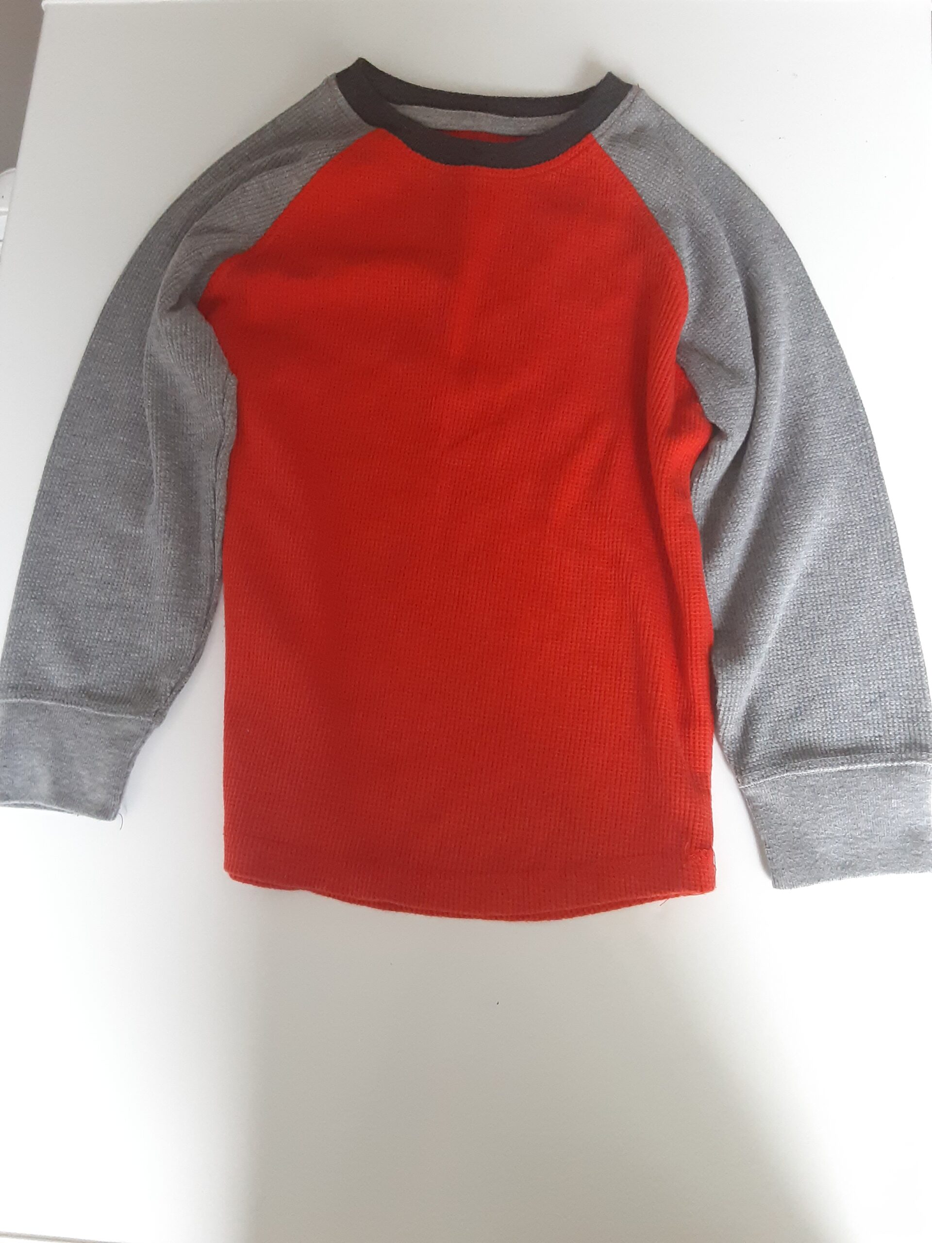 Long Sleeved thermal shirt red/grey